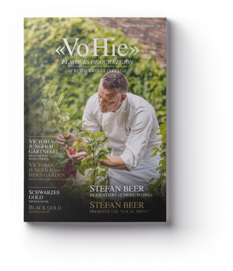 Victoria Jungfrau Magazin Mockup 01